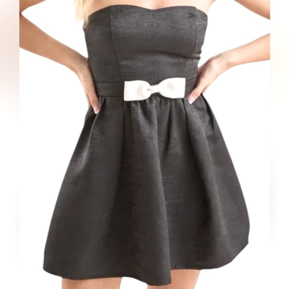 Altar’d State Elegant Black Strapless Dress with White Bow